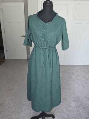 Green Midi Dress with Tie Waist